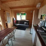山林小屋 Nad Morzem W Sianozetach