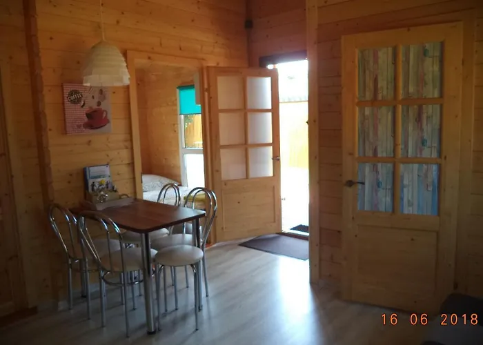 Nad Morzem W Sianozetach ロッジ シャノジェンティ